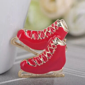 VQ Ice Skates Brooch